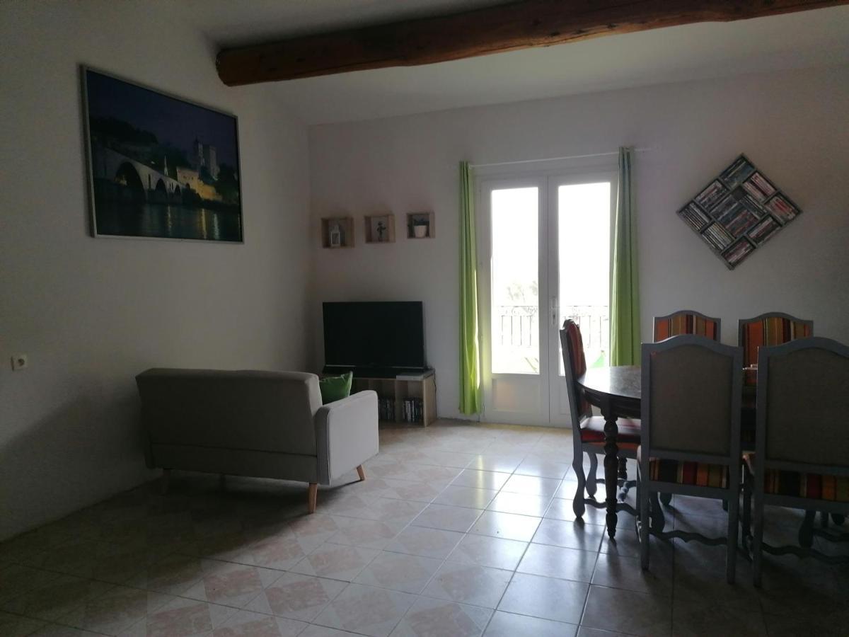 Le Tavan Crillon-le-Brave Luaran gambar