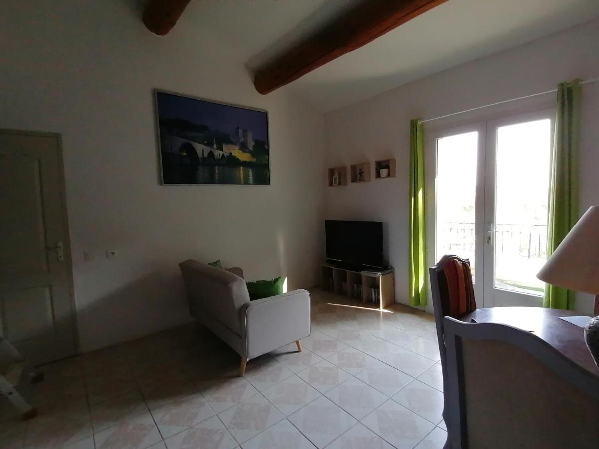 Le Tavan Crillon-le-Brave Luaran gambar