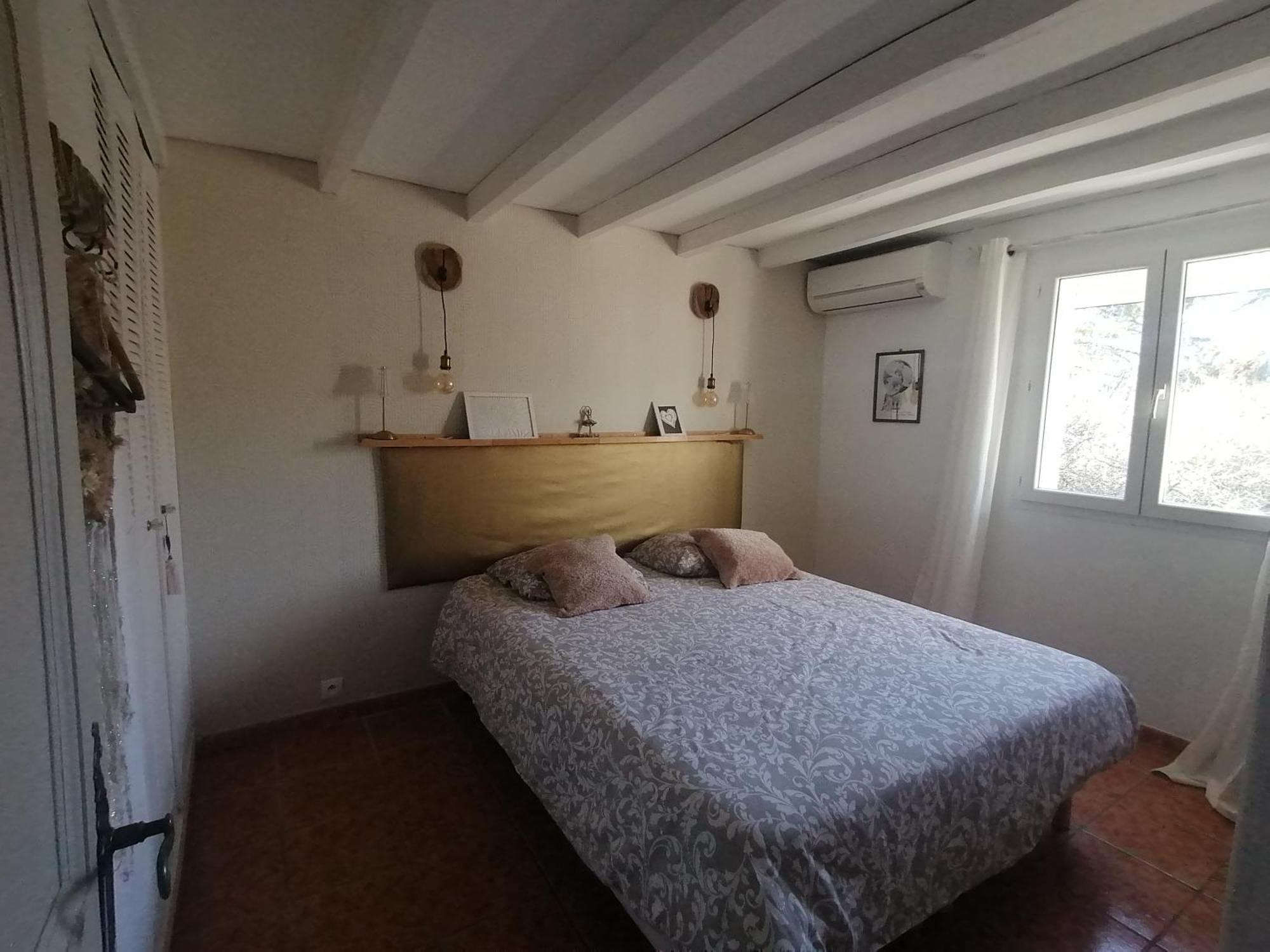 Le Tavan Crillon-le-Brave Luaran gambar